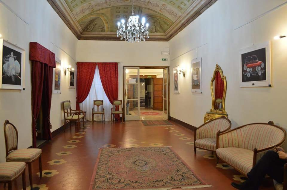 Allegra Toscana - Affittacamere Guest House Arezzo Eksteriør billede